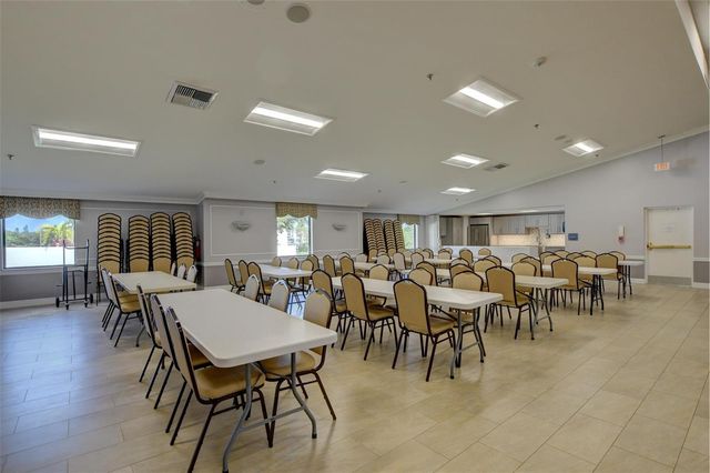 111 Lyndhurst E 111, Deerfield Beach, FL 33442