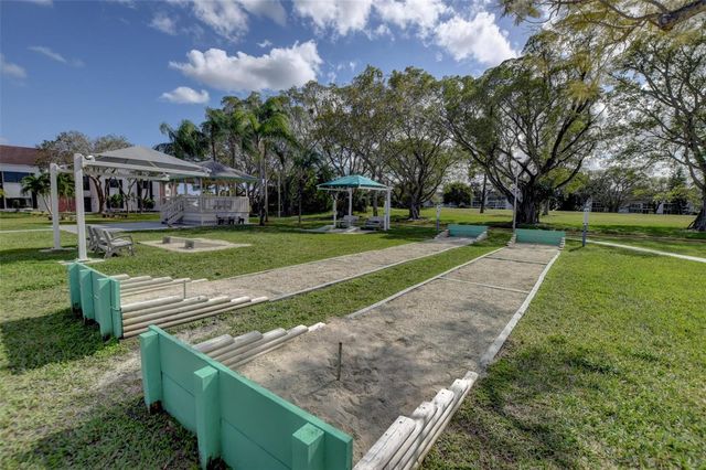 111 Lyndhurst E 111, Deerfield Beach, FL 33442