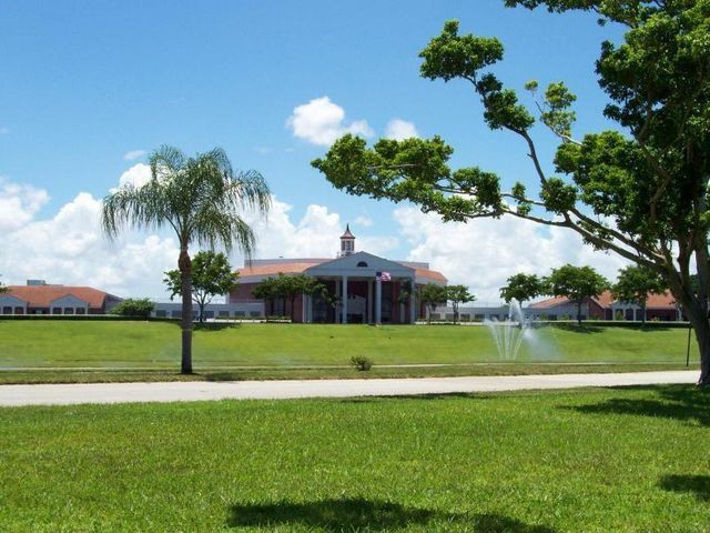 111 Lyndhurst E 111, Deerfield Beach, FL 33442