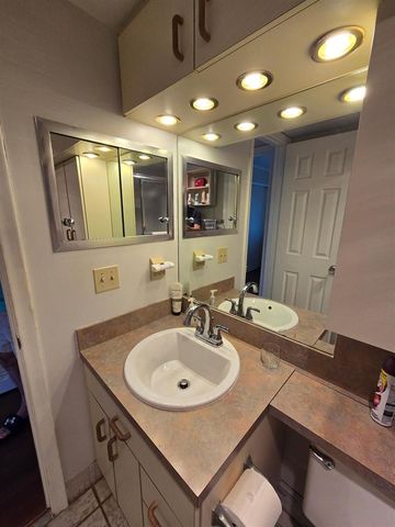 111 Lyndhurst E 111, Deerfield Beach, FL 33442
