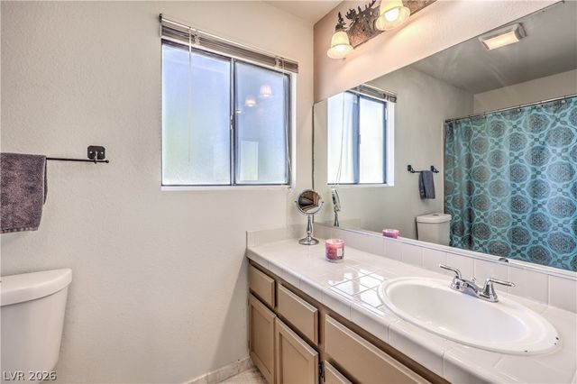 6633 Crosstimber Court, Las Vegas, NV 89108