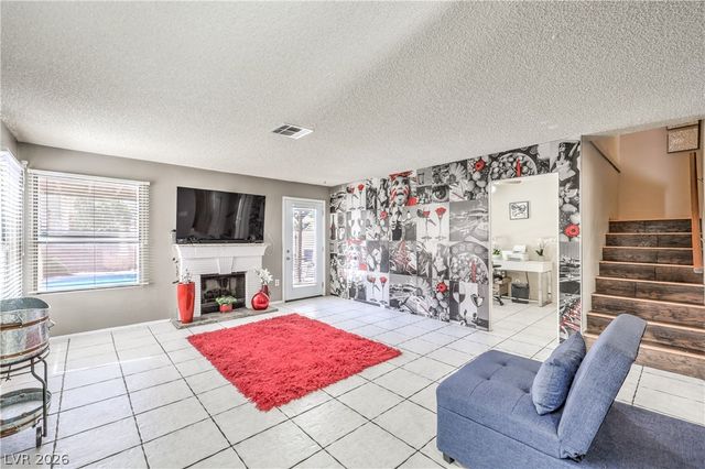 6633 Crosstimber Court, Las Vegas, NV 89108