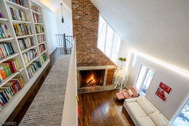 126 Rolling Hill Rd, Montgomery Twp., NJ 08558