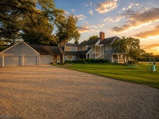 126 Rolling Hill Rd, Montgomery Twp., NJ 08558