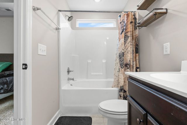 205 Arbor Court, Richlands, NC 28574