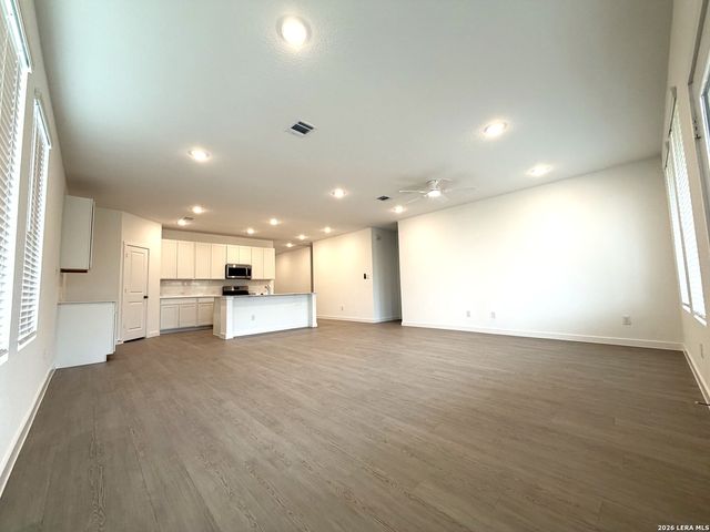 3626 SCOOTER DAM, San Antonio, TX 78245