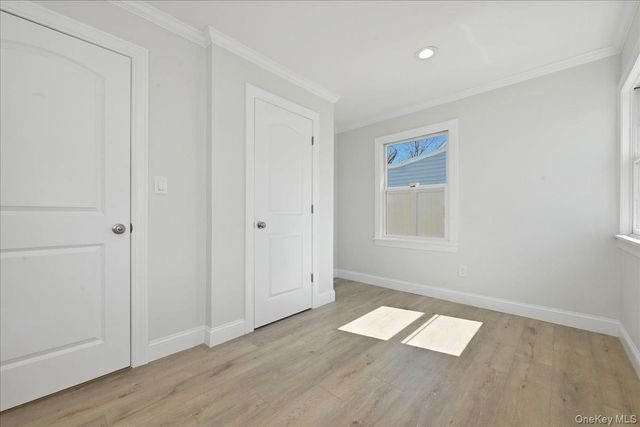 38 Bobolink Lane, Levittown, NY 11756