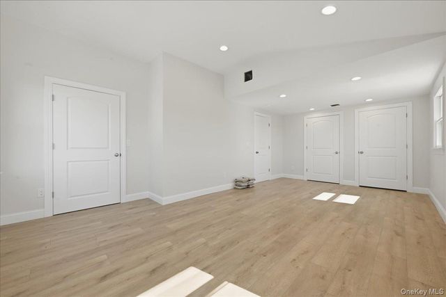 38 Bobolink Lane, Levittown, NY 11756