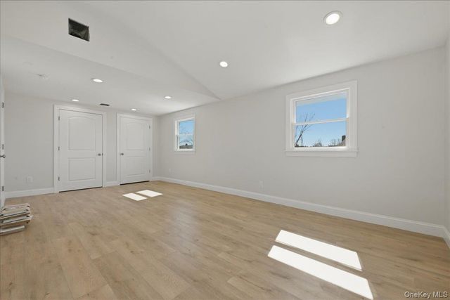 38 Bobolink Lane, Levittown, NY 11756