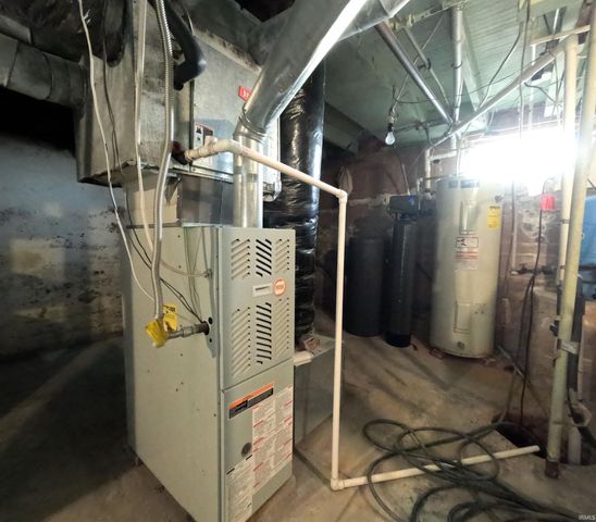 2696 E Michigantown Road, Frankfort, IN 46041