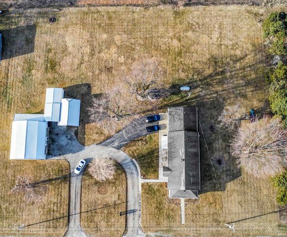2696 E Michigantown Road, Frankfort, IN 46041