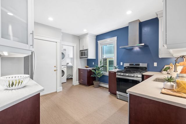 11 Weld Hill St 2, Boston, MA 02130