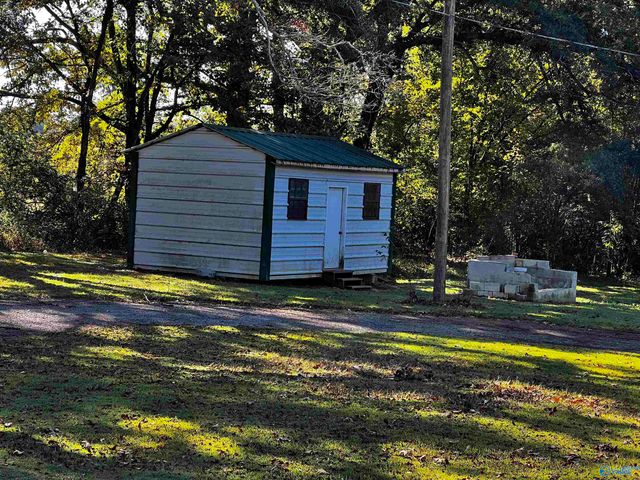 9194 County Road 236, Moulton, AL 35650