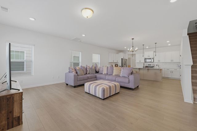 290 Surfbird Road, Summerville, SC 29486