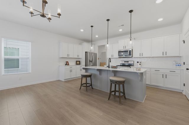 290 Surfbird Road, Summerville, SC 29486