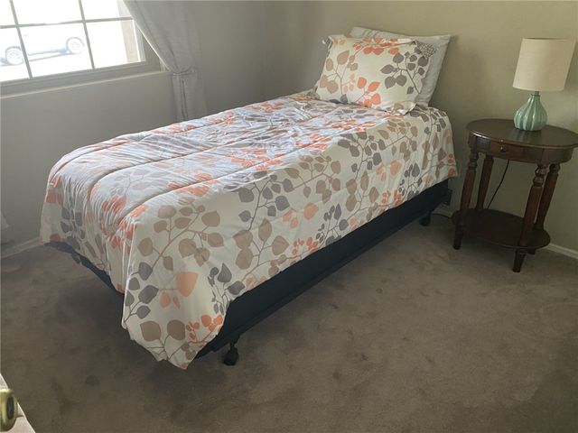 192 Golfwood Drive, West Carrollton, OH 45449