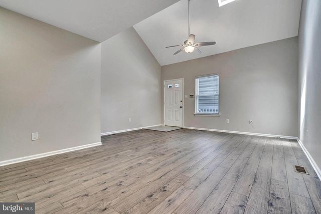 105 PARK PLACE DR, Cherry Hill, NJ 08002