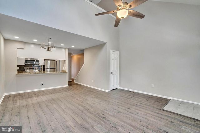 105 PARK PLACE DR, Cherry Hill, NJ 08002