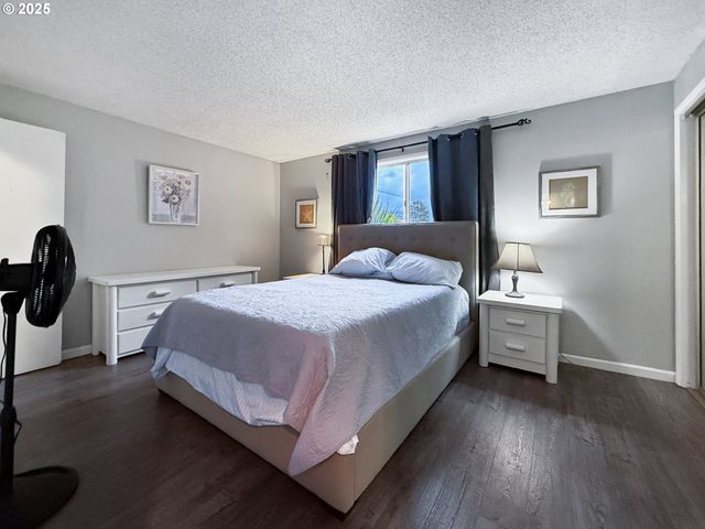 1330 CRISSEY Cir, Brookings, OR 97415