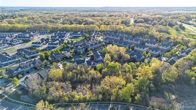 5143 Parsley Drive, Utica, MI 48316