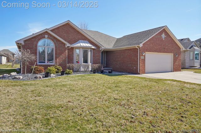 48302 Adams Drive, Macomb Township, MI 48044