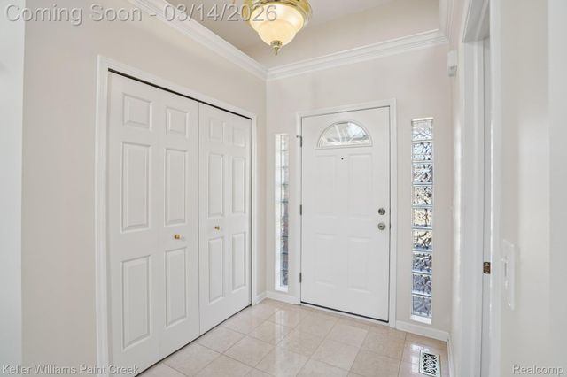 48302 Adams Drive, Macomb Township, MI 48044