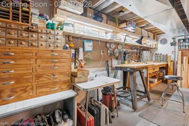 48302 Adams Drive, Macomb Township, MI 48044