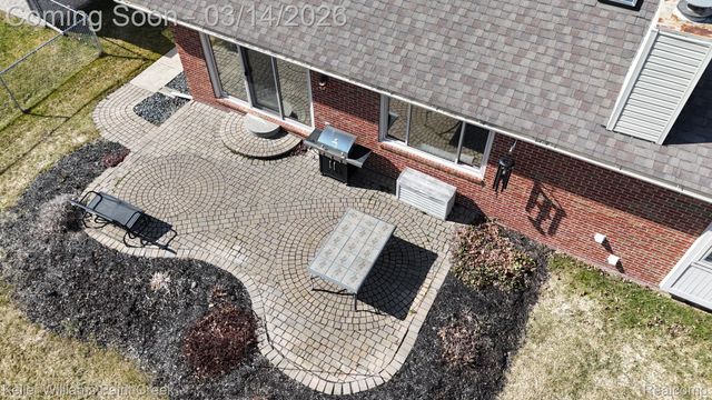 48302 Adams Drive, Macomb Township, MI 48044