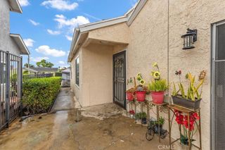 11612 Cimarron Ave, Hawthorne, CA 90250