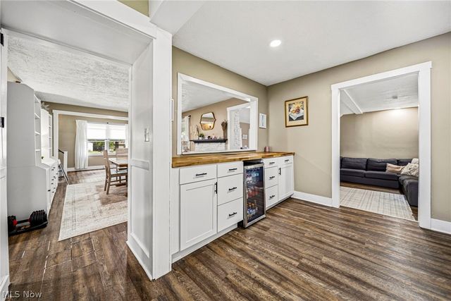 6712 Huron Avenue, Madison, OH 44057