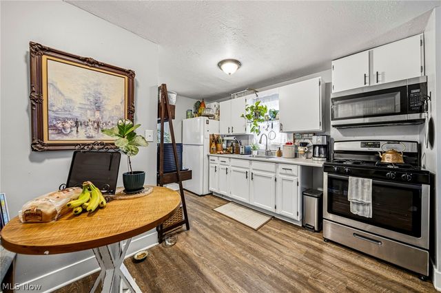 6712 Huron Avenue, Madison, OH 44057