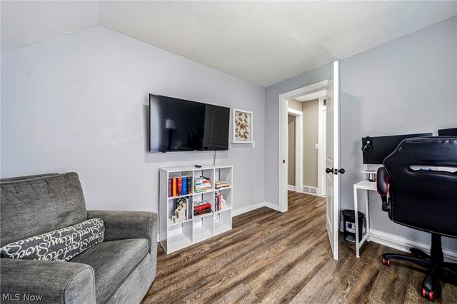 6712 Huron Avenue, Madison, OH 44057