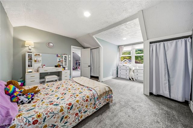 6712 Huron Avenue, Madison, OH 44057