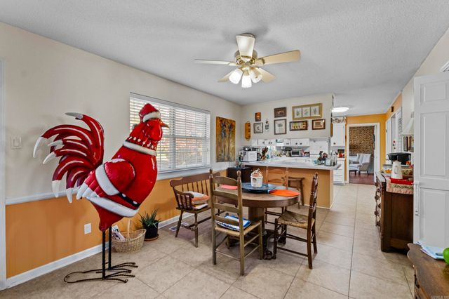 3801 Dunkeld Dr., North Little Rock, AR 72116