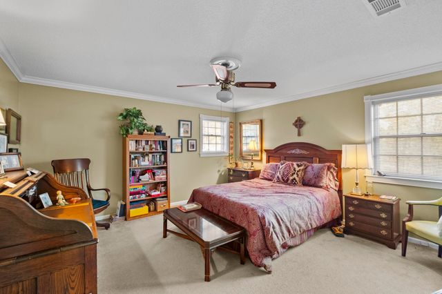 3801 Dunkeld Dr., North Little Rock, AR 72116