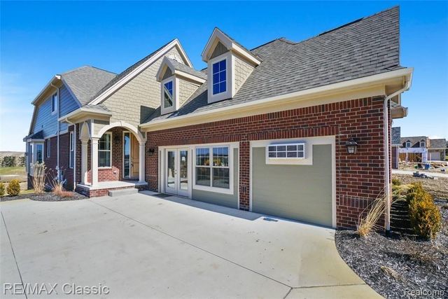 0000 Stoney Point 5, South Lyon, MI 48178