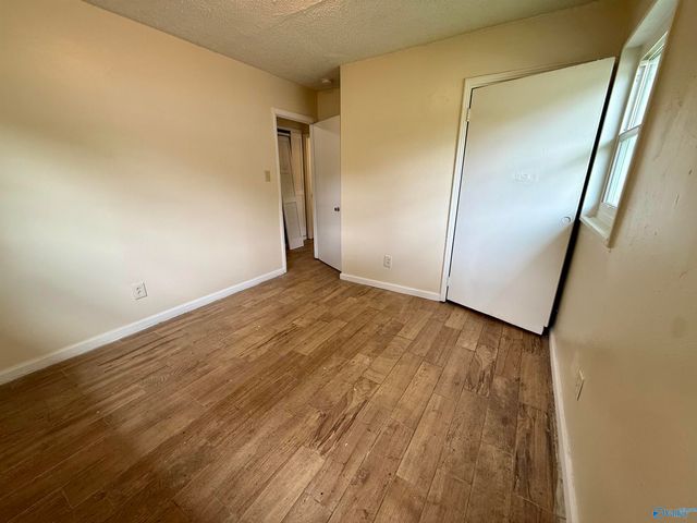 2206 Evans Avenue NW, Huntsville, AL 35810
