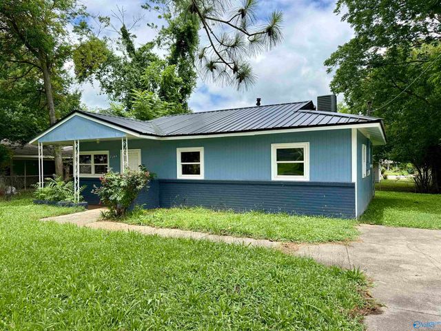 2206 Evans Avenue NW, Huntsville, AL 35810