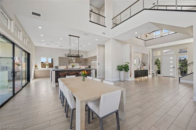 10631 Patina Hills Court, Las Vegas, NV 89135