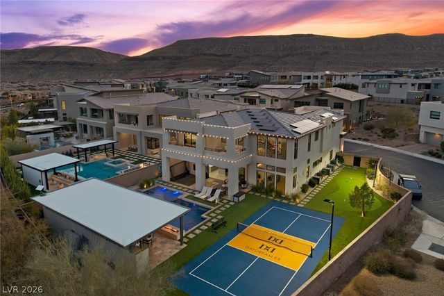 10631 Patina Hills Court, Las Vegas, NV 89135