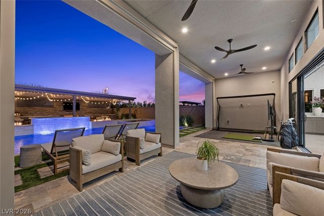 10631 Patina Hills Court, Las Vegas, NV 89135