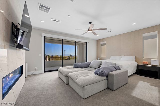 10631 Patina Hills Court, Las Vegas, NV 89135