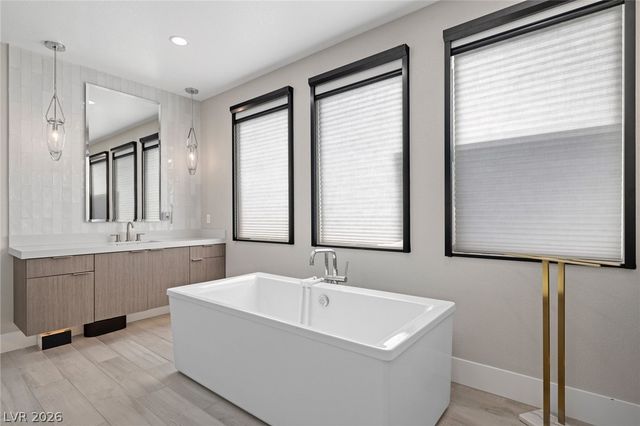 10631 Patina Hills Court, Las Vegas, NV 89135