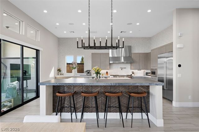 10631 Patina Hills Court, Las Vegas, NV 89135