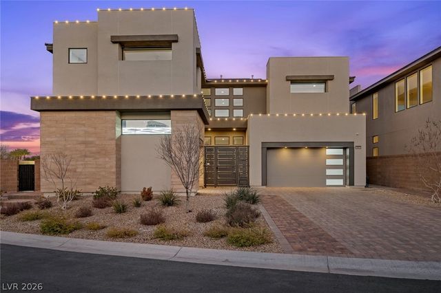 10631 Patina Hills Court, Las Vegas, NV 89135