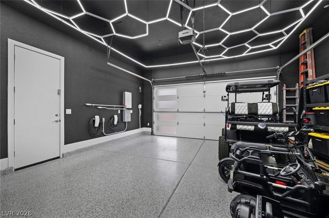 10631 Patina Hills Court, Las Vegas, NV 89135