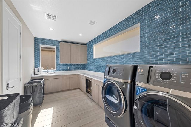 10631 Patina Hills Court, Las Vegas, NV 89135