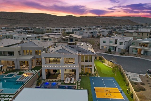 10631 Patina Hills Court, Las Vegas, NV 89135