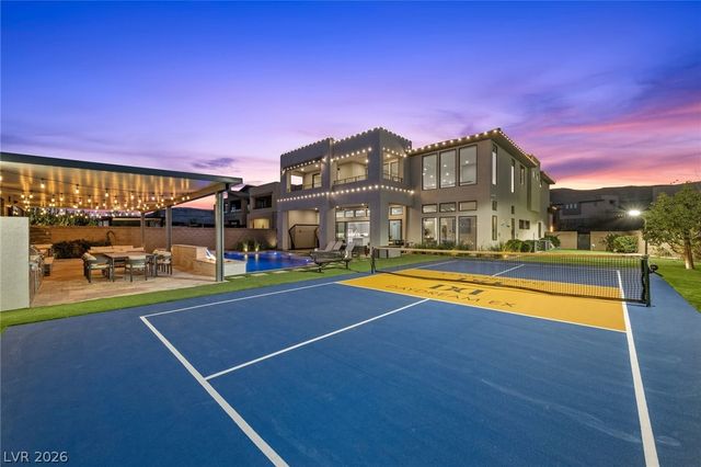 10631 Patina Hills Court, Las Vegas, NV 89135