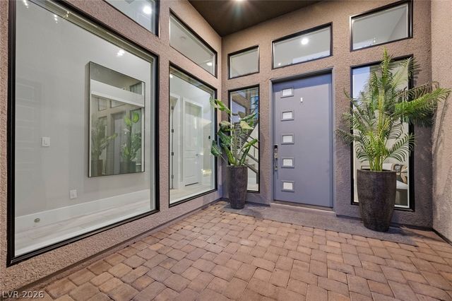 10631 Patina Hills Court, Las Vegas, NV 89135